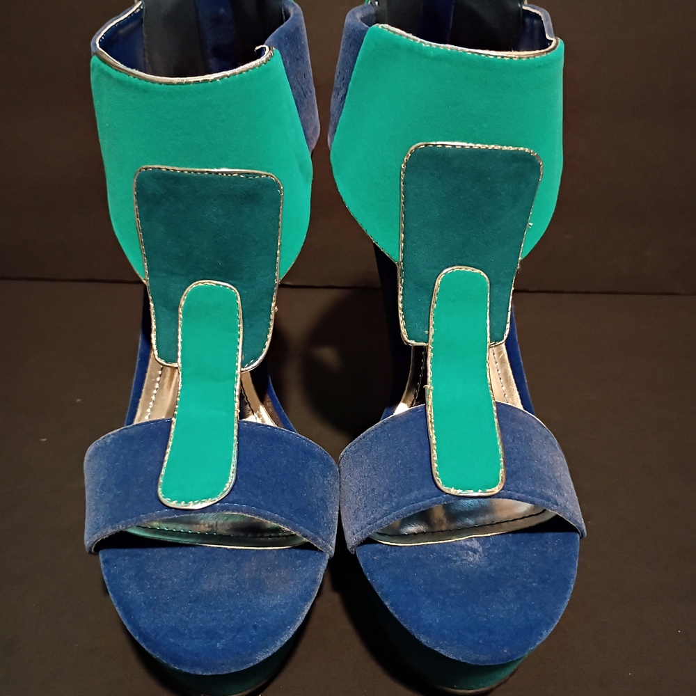 Chic Blue and Green Women's Heels